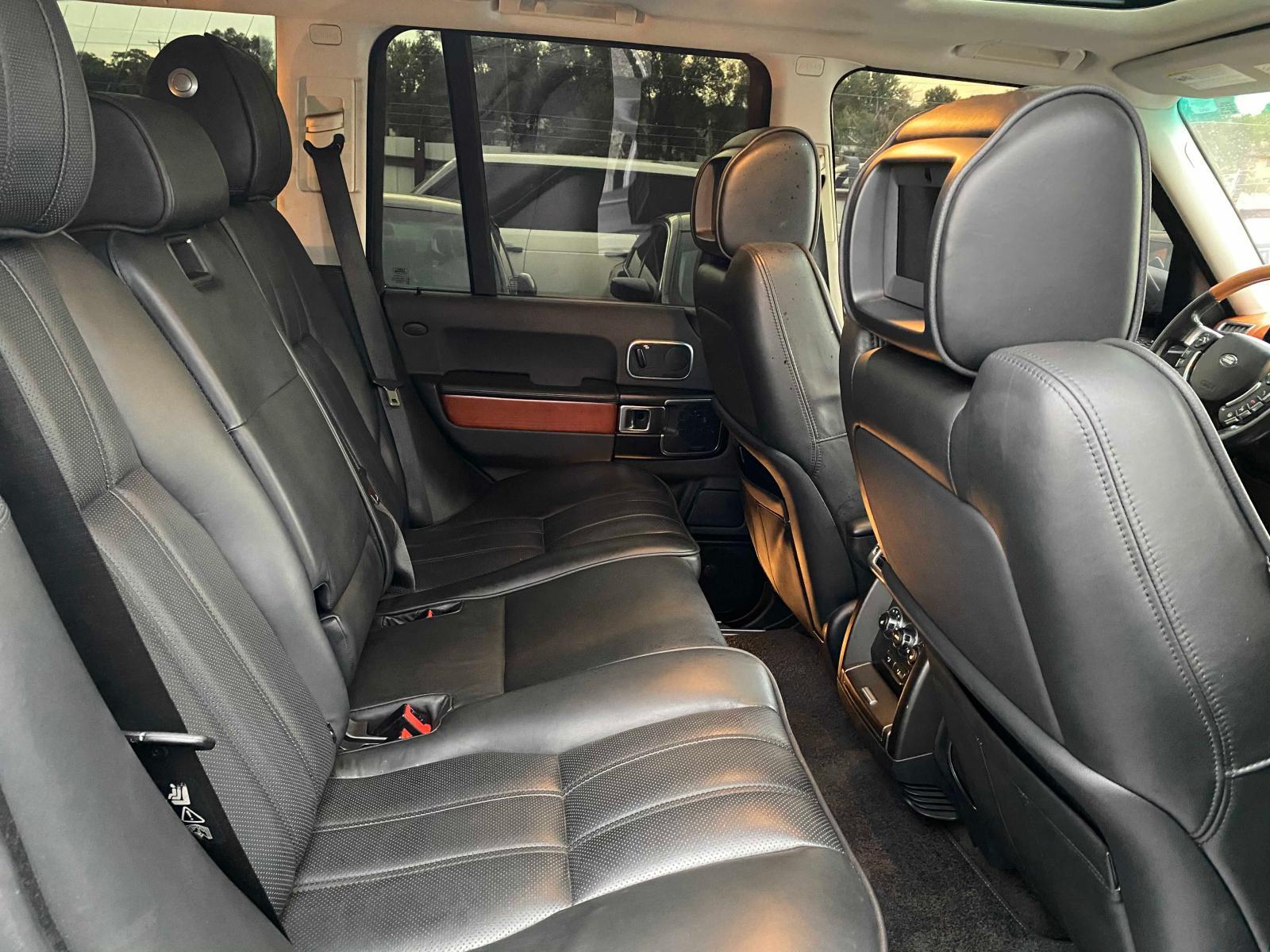 2011 Land Rover #6