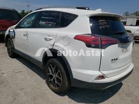 2017 Toyota RAV4 #3