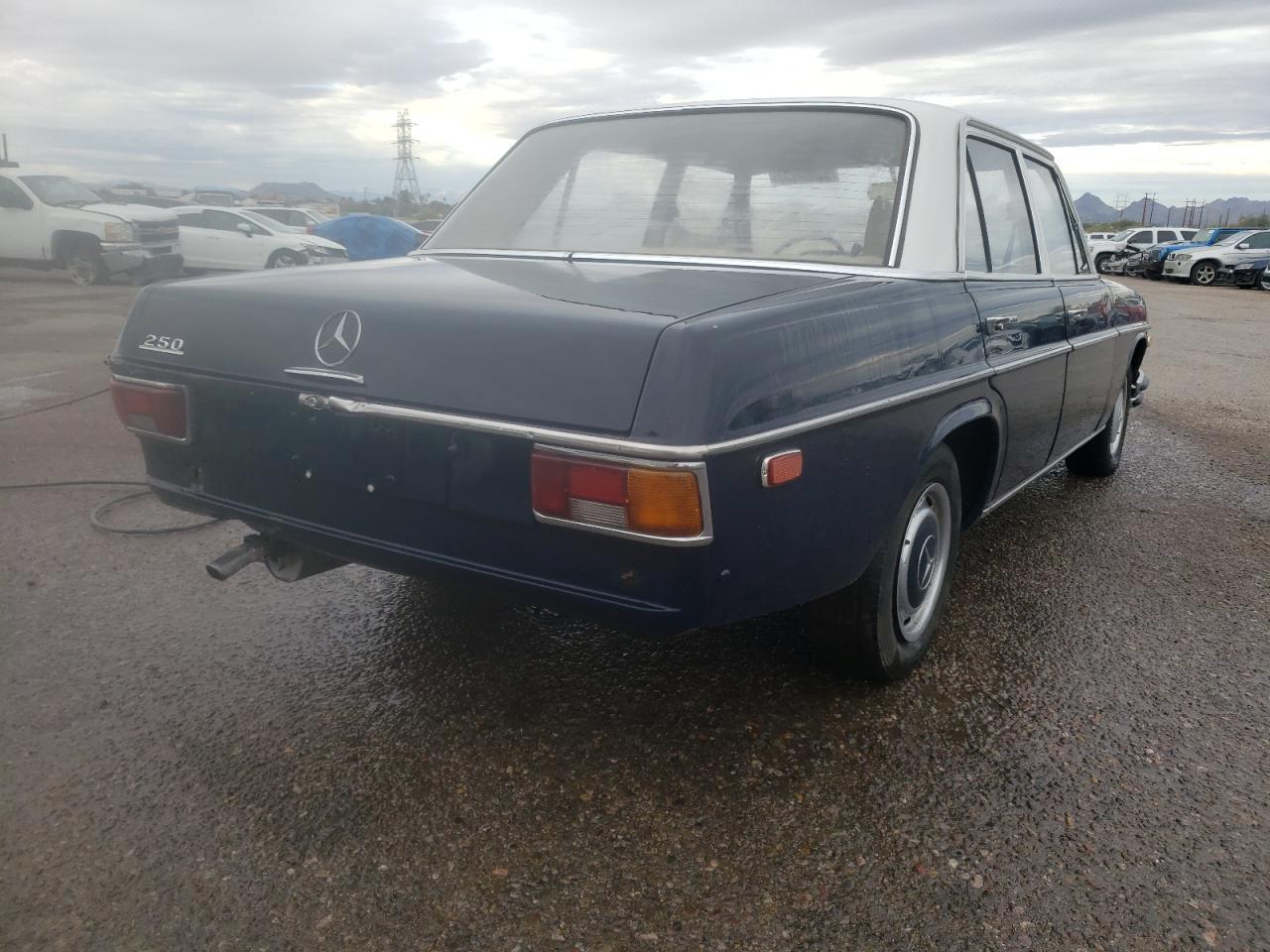 1972 Mercedes-Benz #4
