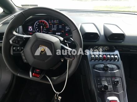 2019 Lamborghini #9