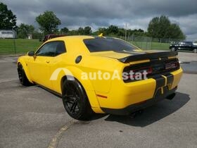 2017 Dodge Challenger #3