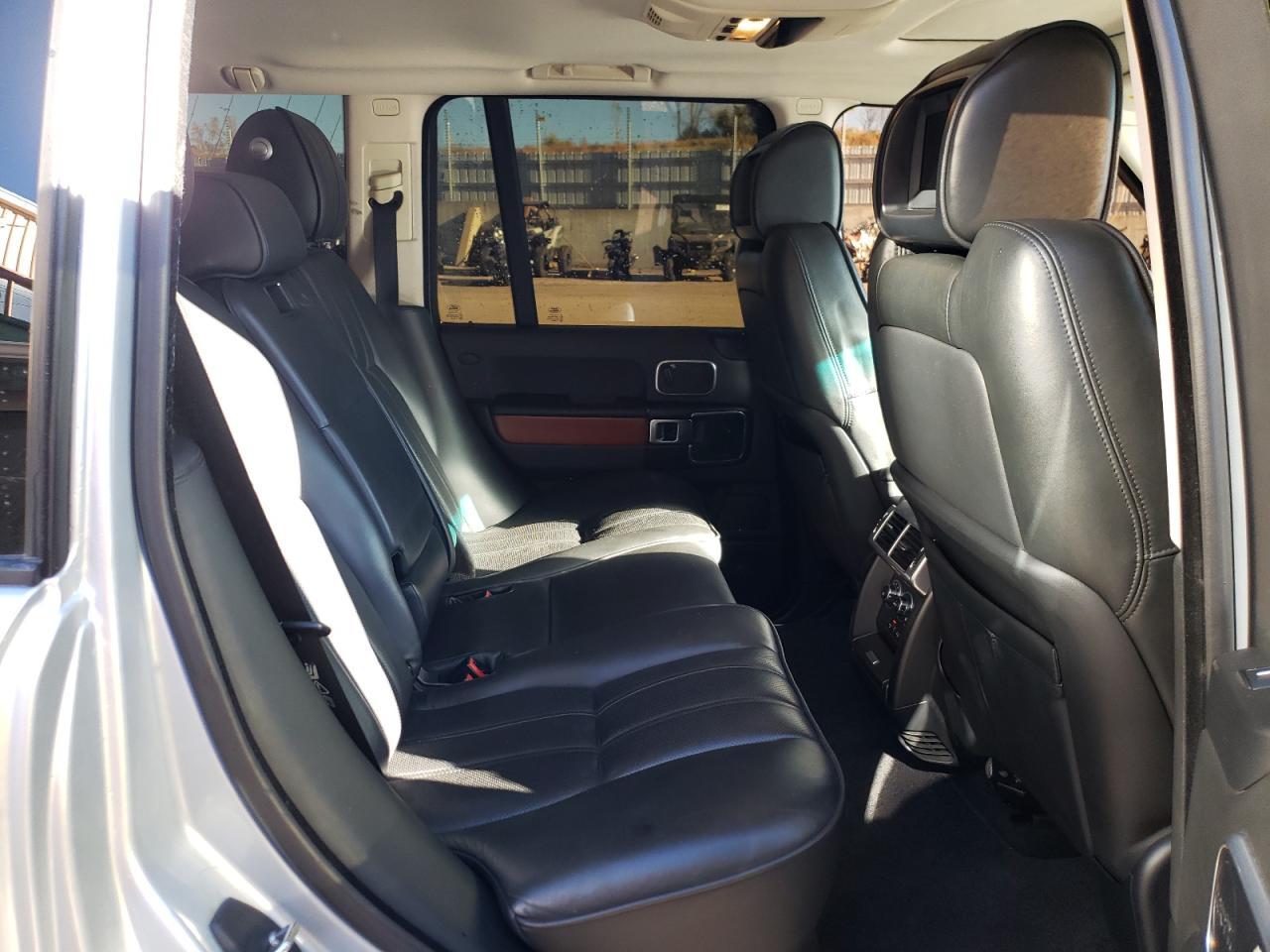 2011 Land Rover #6