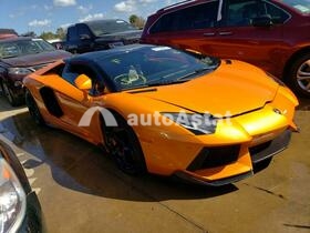 Lamborghini Aventador