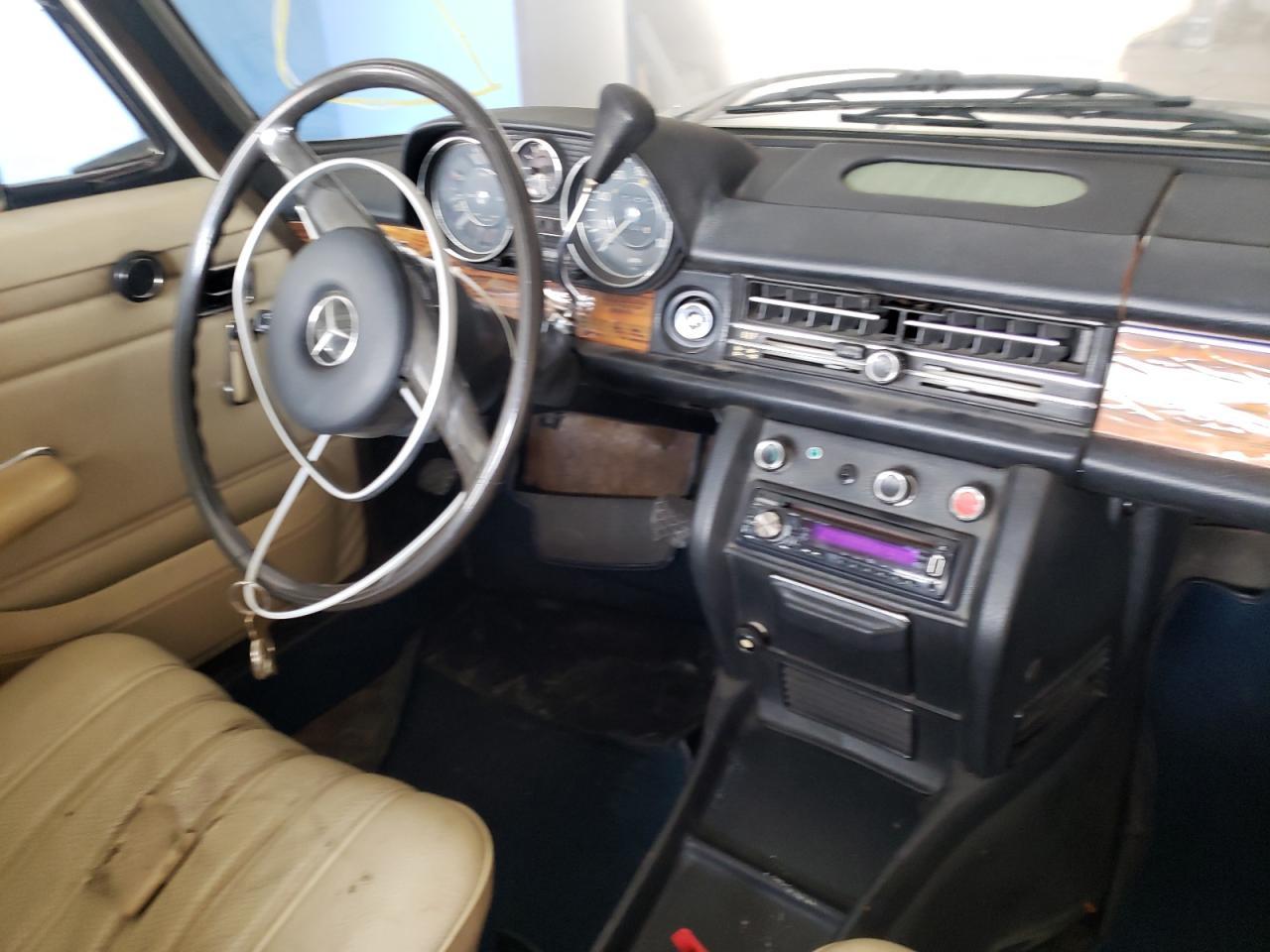 1972 Mercedes-Benz #9