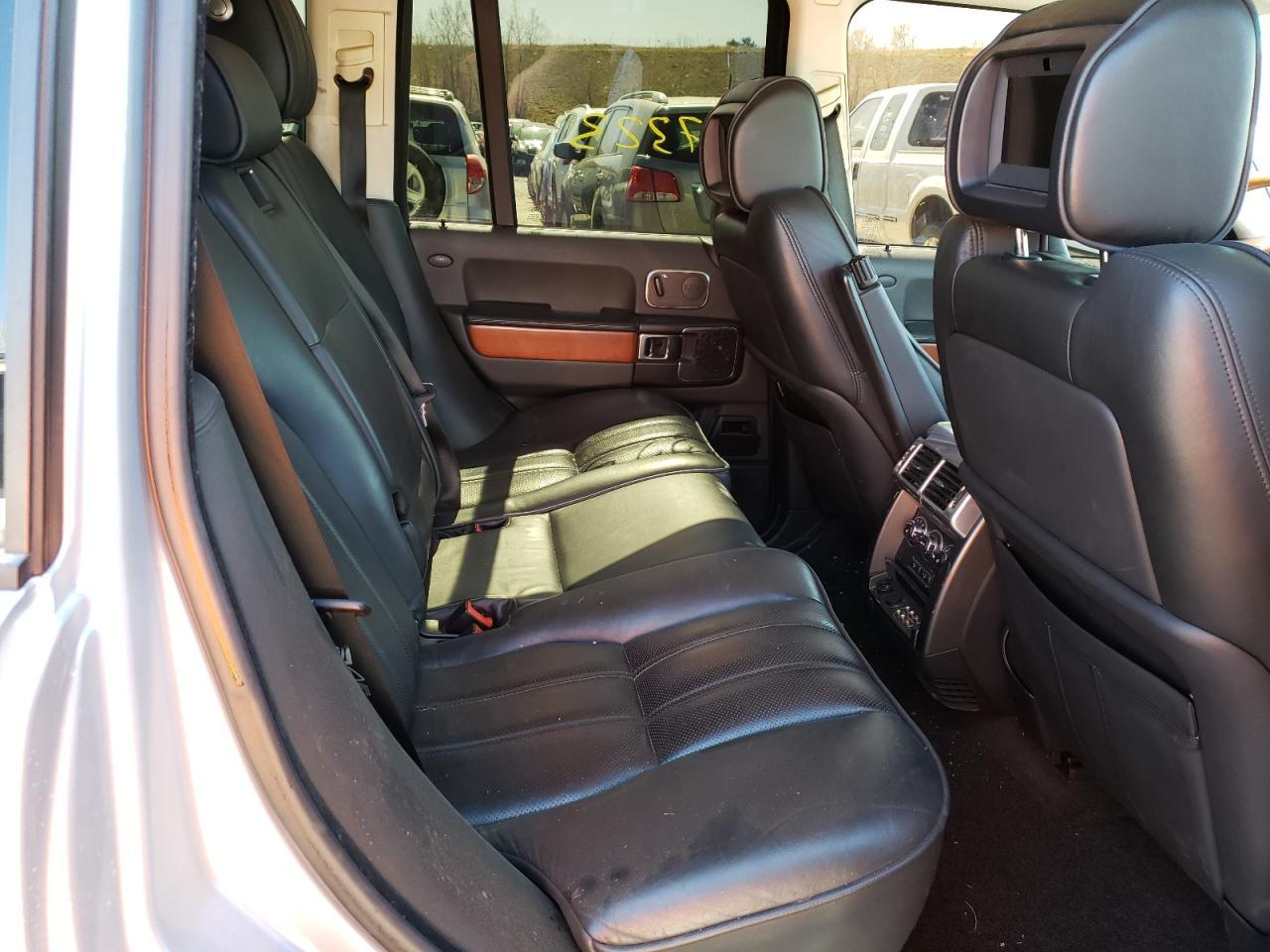 2011 Land Rover #6