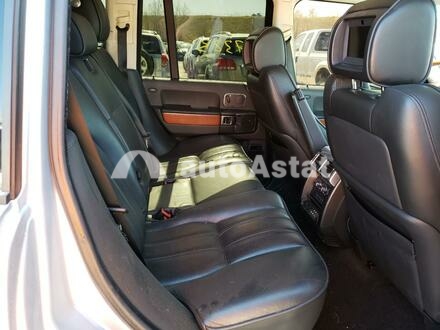 2011 Land Rover #6