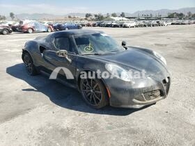 Alfa Romeo 4C