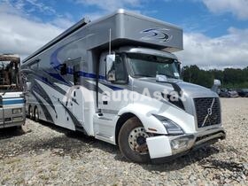 Volvo VNR