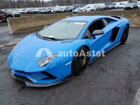 Lamborghini Aventador