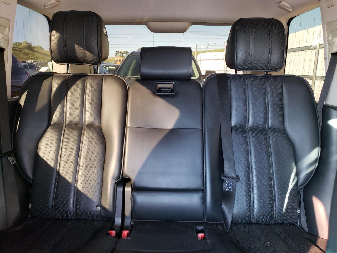 2011 Land Rover #10