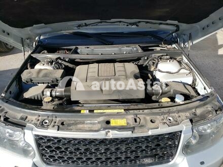 2011 Land Rover #12