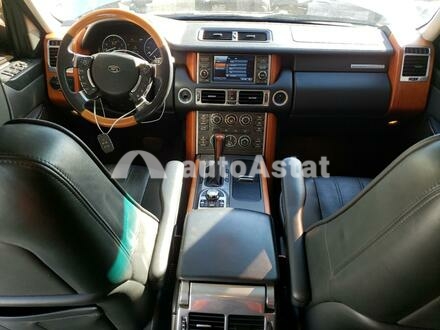 2011 Land Rover #8