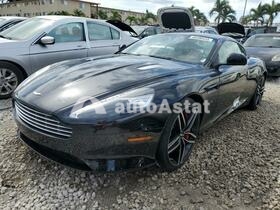 Aston Martin DB9