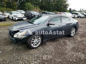 Nissan Maxima