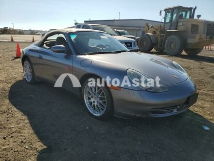2001 Porsche #4