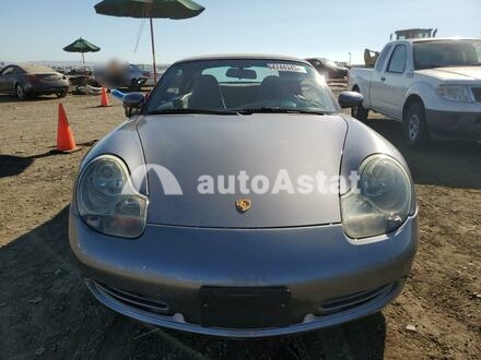 2001 Porsche #5