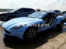 Aston Martin DB11