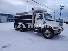 International 4900