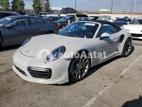 2018 Porsche 911 #82577523