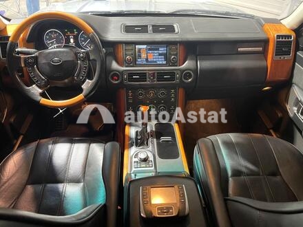 2011 Land Rover #9