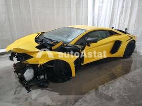 Lamborghini Aventador
