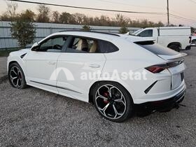 2022 Lamborghini Urus #2