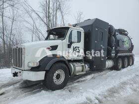 2017 Peterbilt 377 #2