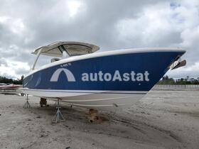 Tiar Boat