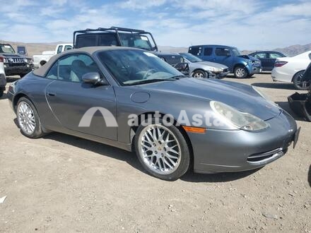 2001 Porsche #4