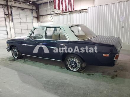 1972 Mercedes-Benz #2
