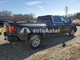 2023 GMC Sierra 3500HD #3