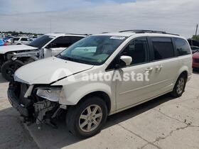 Chrysler Town & Country