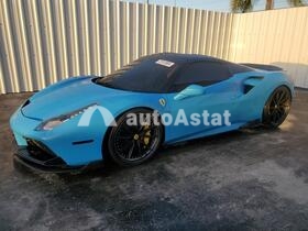Ferrari 488