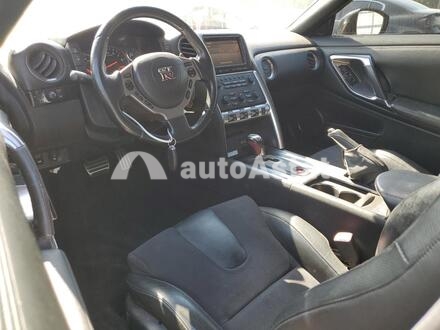 2010 Nissan #8