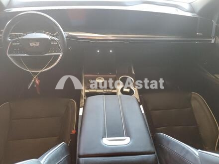 2025 Cadillac #8