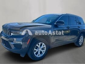 2023 Jeep Grand Cherokee #2
