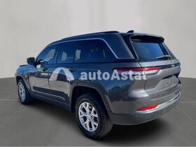 2023 Jeep Grand Cherokee #3