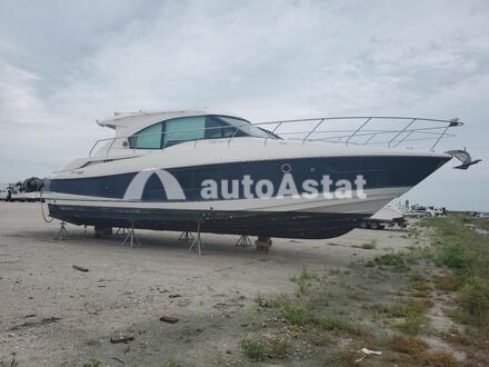 2014 Cruisers Yachts #1