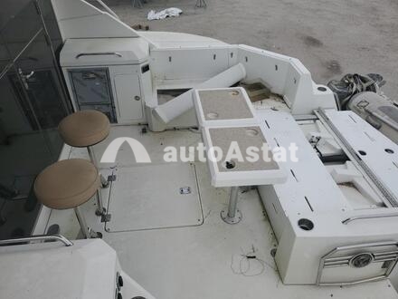 2014 Cruisers Yachts #6