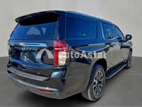 2021 Chevrolet Suburban #4