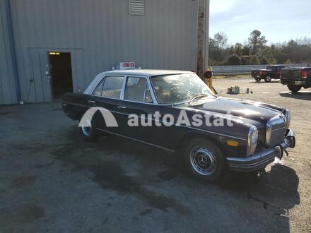 1972 Mercedes-Benz #4