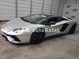 Lamborghini Aventador
