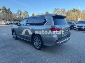2017 Lexus LX 570 #3