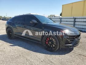 2019 Lamborghini Urus #4