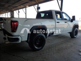 2023 GMC Sierra 2500HD #3