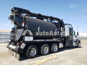 2017 Peterbilt 377 #4