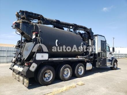 2017 Peterbilt #4