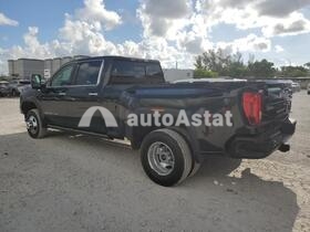 2023 GMC Sierra 3500HD #2