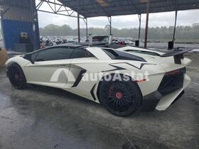 2017 Lamborghini Aventador #2