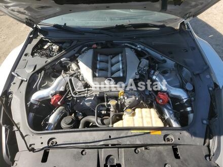 2009 Nissan #11